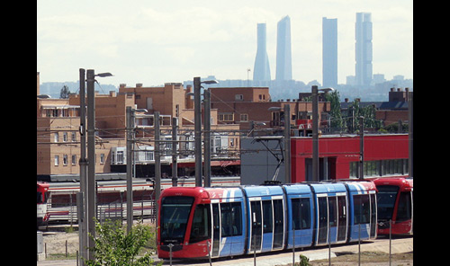             Comunidad de Madrid Light Rail institutional video. English version. 