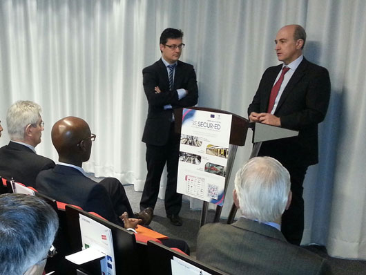 El Gerente del Consorcio Regional de Transportes de Madrid, Jesús  Valverde, inaugurando la Jornada