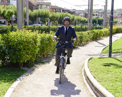 El consejero de Transportes, Pedro Rollán, recorriendo uno de los tramos de la ruta