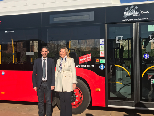 La consejera de Transportes, Vivienda e Infraestructuras, Rosalía Gonzalo, en Alcalá de Henares