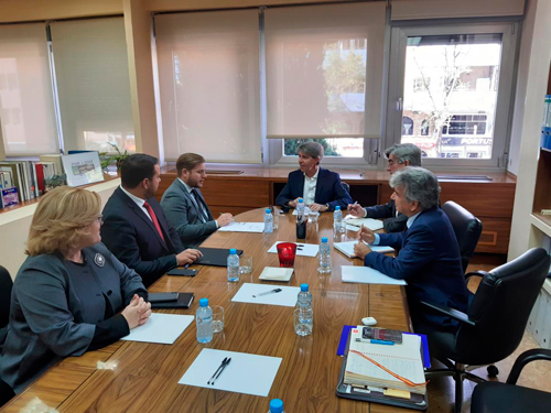 Reunión entre responsables del gobierno de la Comunidad de Madrid y Castilla-La Mancha