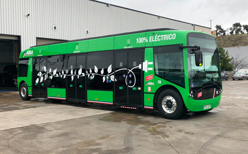 Autobús interurbano eléctrico