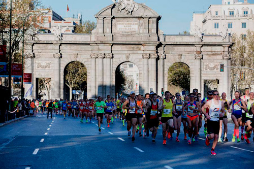 Corredores en el Movistar Medio Maratón de 2018