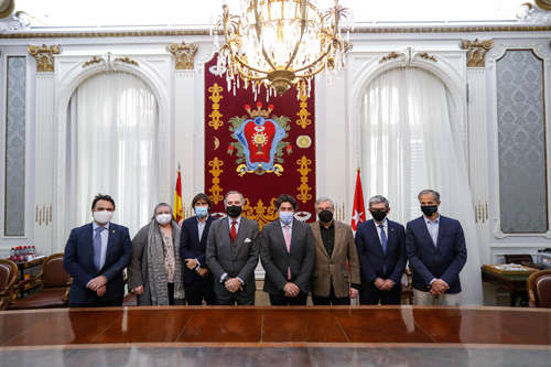 Asistentes a la reunión de David Pérez con la Unión Interprofesional de Madrid