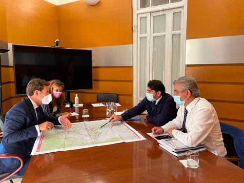 David Pérez reunido con el alcalde de Las Rozas y el gerente del CRTM